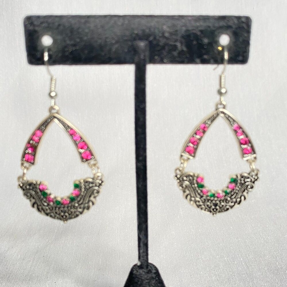 💎Silver Tone Articulated Earrings Ornate Pattern Pink Black Rhinestones Pierced